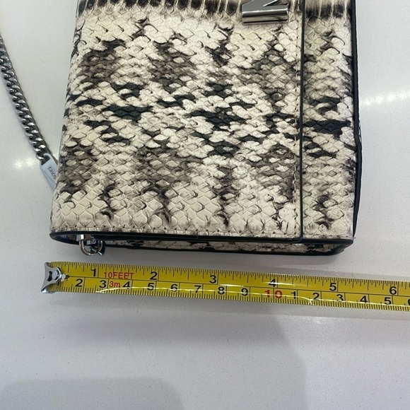 Michael Kors Snakeskin Pattern Crossbody/Clutch Bag—BEAUTIFUL!! New W/O Tags!! - Picture 15 of 16